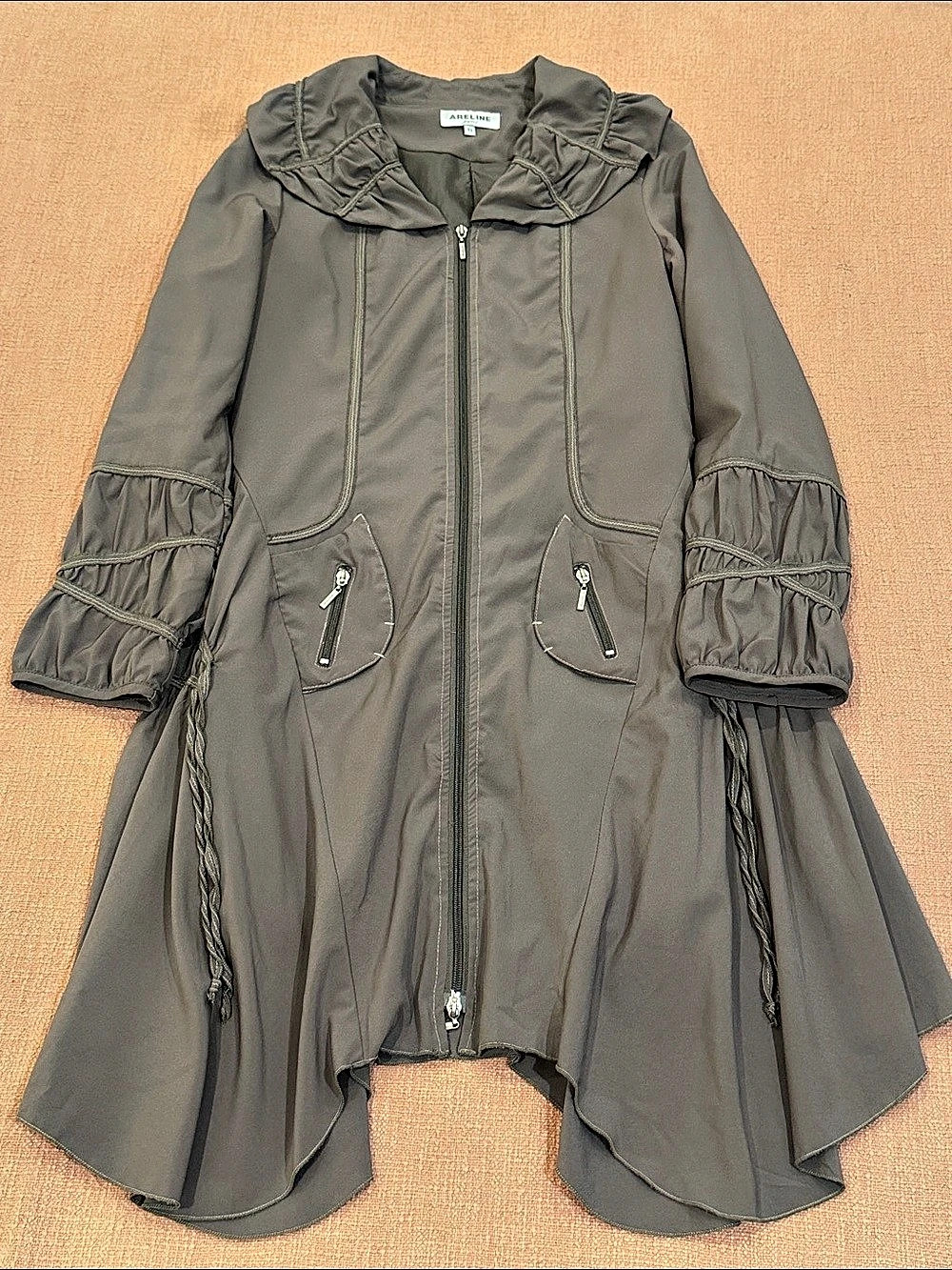 Arelıne Paris Gray Ruffle Sleeve lightweight Trench Coat